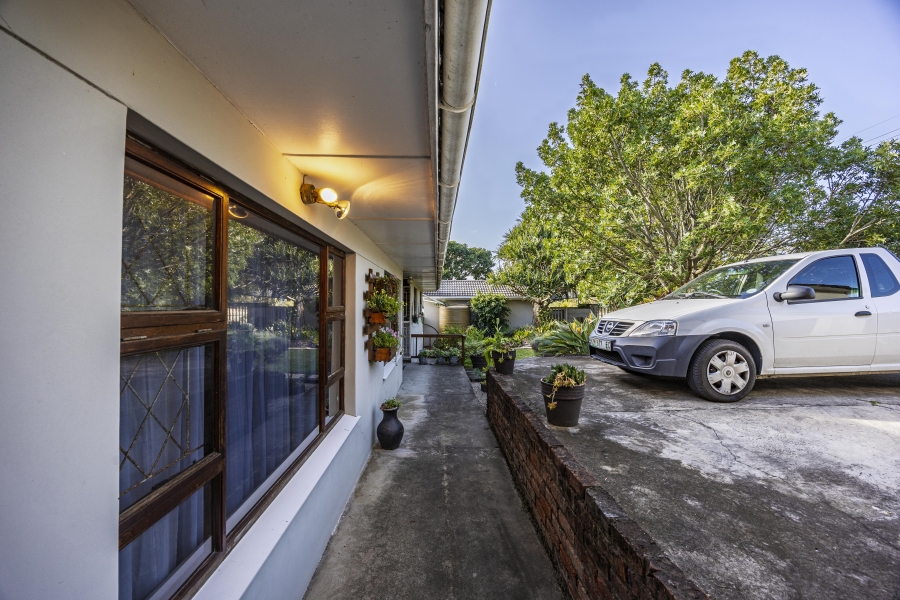 3 Bedroom Property for Sale in Beacon Bay North Eastern Cape